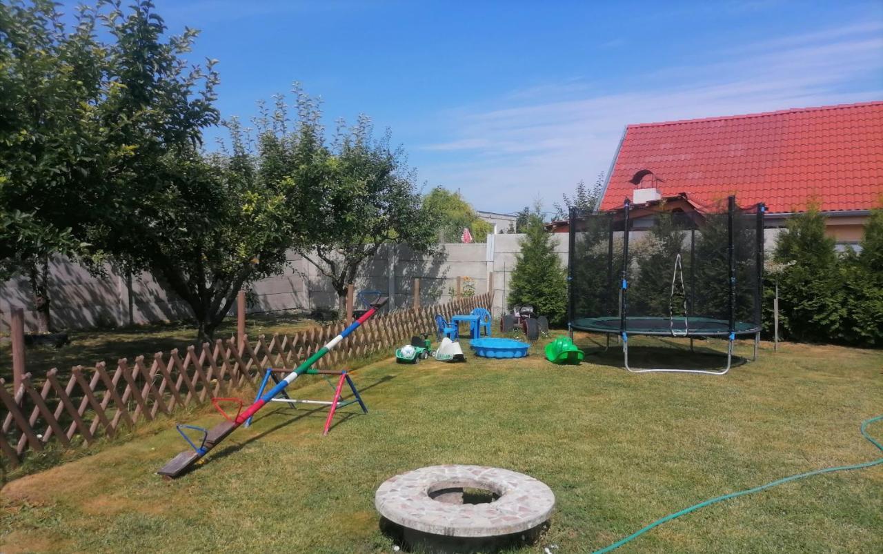 Hotel Ubytovanie Harmony House Veľký Meder Zewnętrze zdjęcie